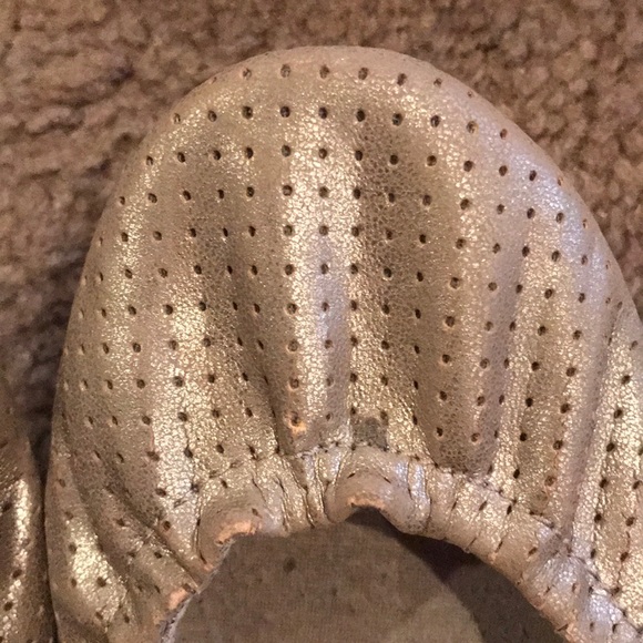 Gold Metallic American Eagle Ballet Flats - Picture 2 of 6